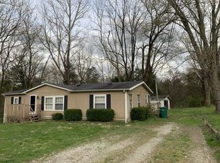 9295 Aiken Rd, Louisville, KY 40245