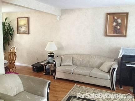 2nd image of 30 Laurel Hills Ln