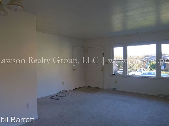 5th image of 4713 Jacklin Dr NE