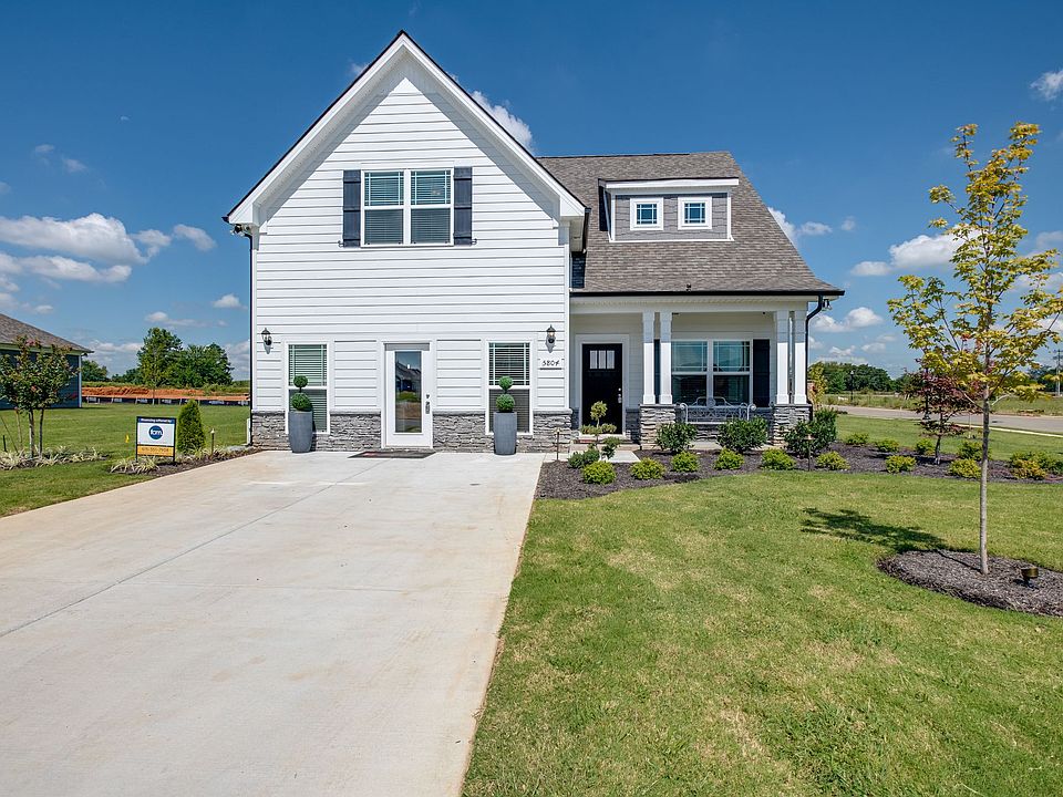 1989 Elevation- Salem Landing Model Home