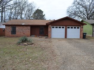 9205 Peach Tree Ln, Sherwood, AR 72120