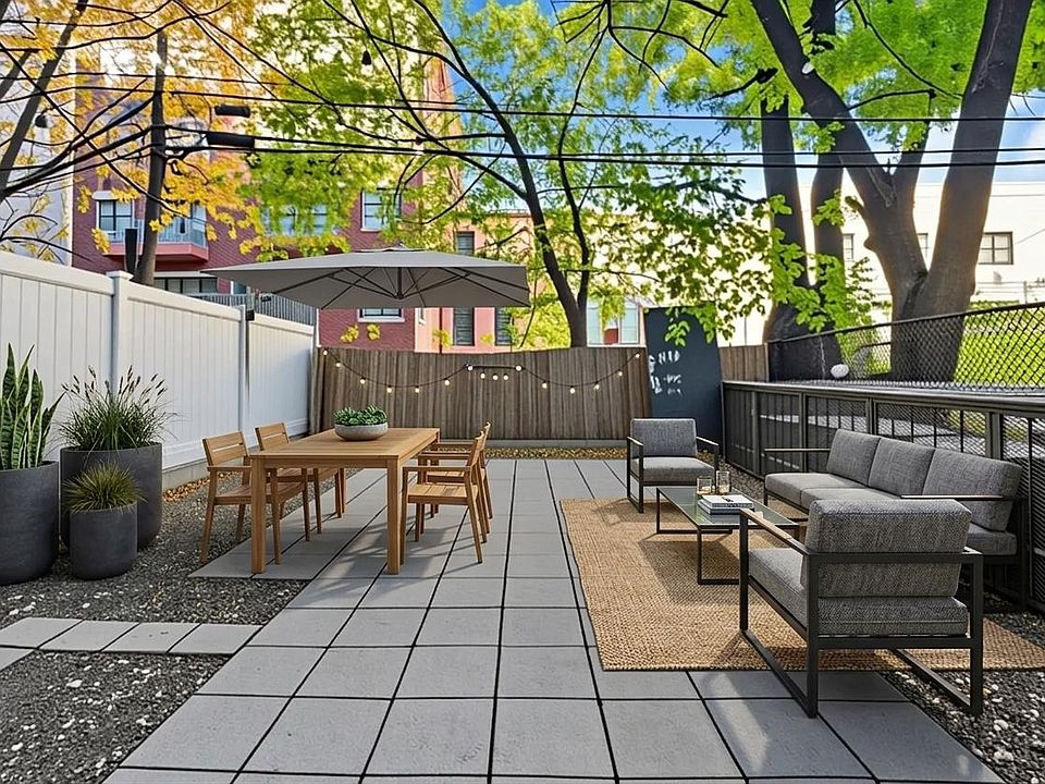 1st image of 733 Dekalb Ave #1R