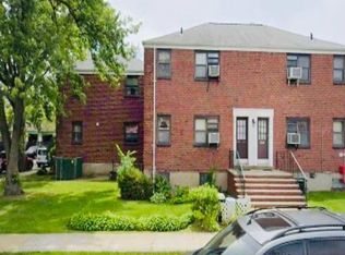 168-12 18th Ave, Whitestone, NY 11357