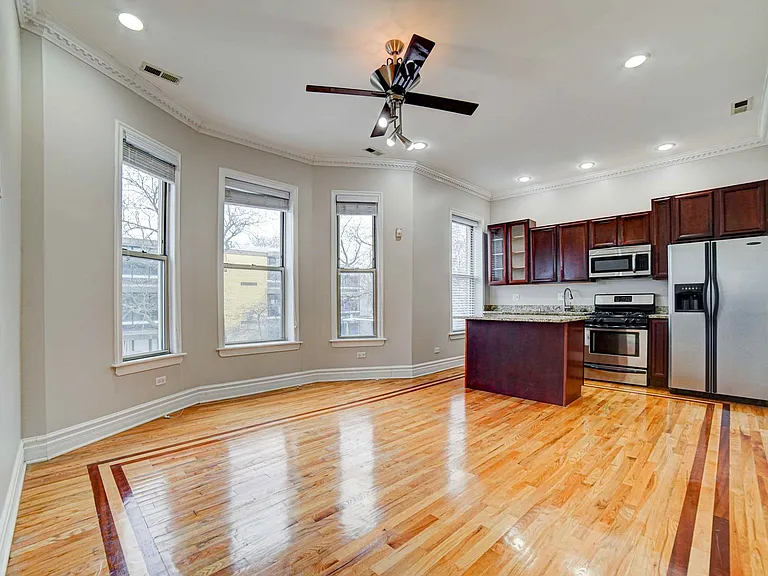 4858 S Prairie Ave #2A — Photo 4