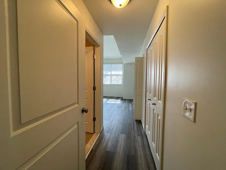 11695 Squiers Blvd — Photo 8
