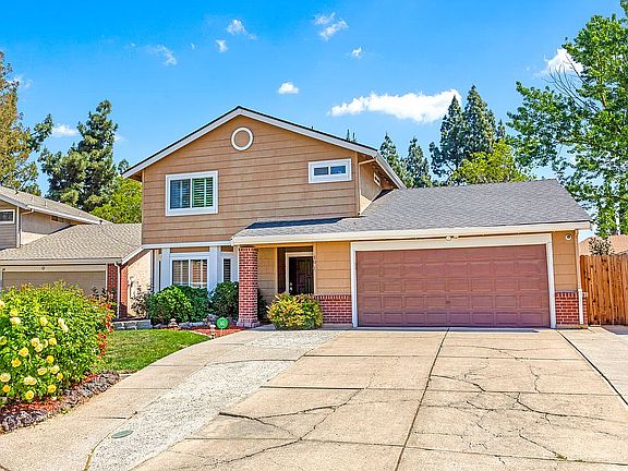 2nd image of 10 El Conde Ct