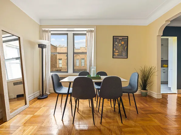 71 Ocean Parkway image 3 of 12