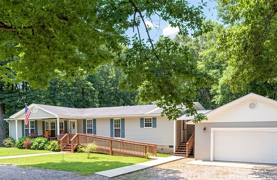 1st image of 173 Andrews Rd