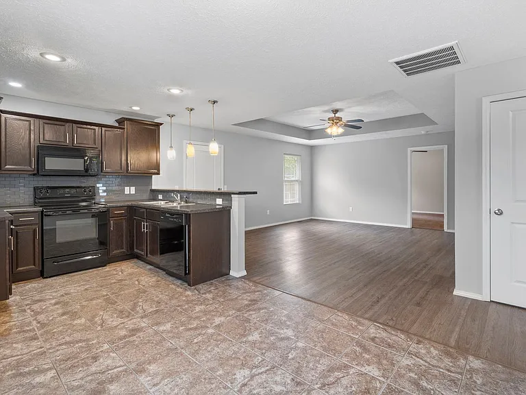 1662 N Pigeon Rd — Photo 9