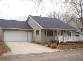 9 Park Pl, Jefferson, IA 50129