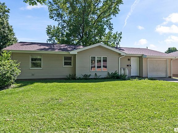 3rd image of 71 Radcliff Rd