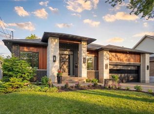 54 Forest St, Guelph, ON N1G1H9