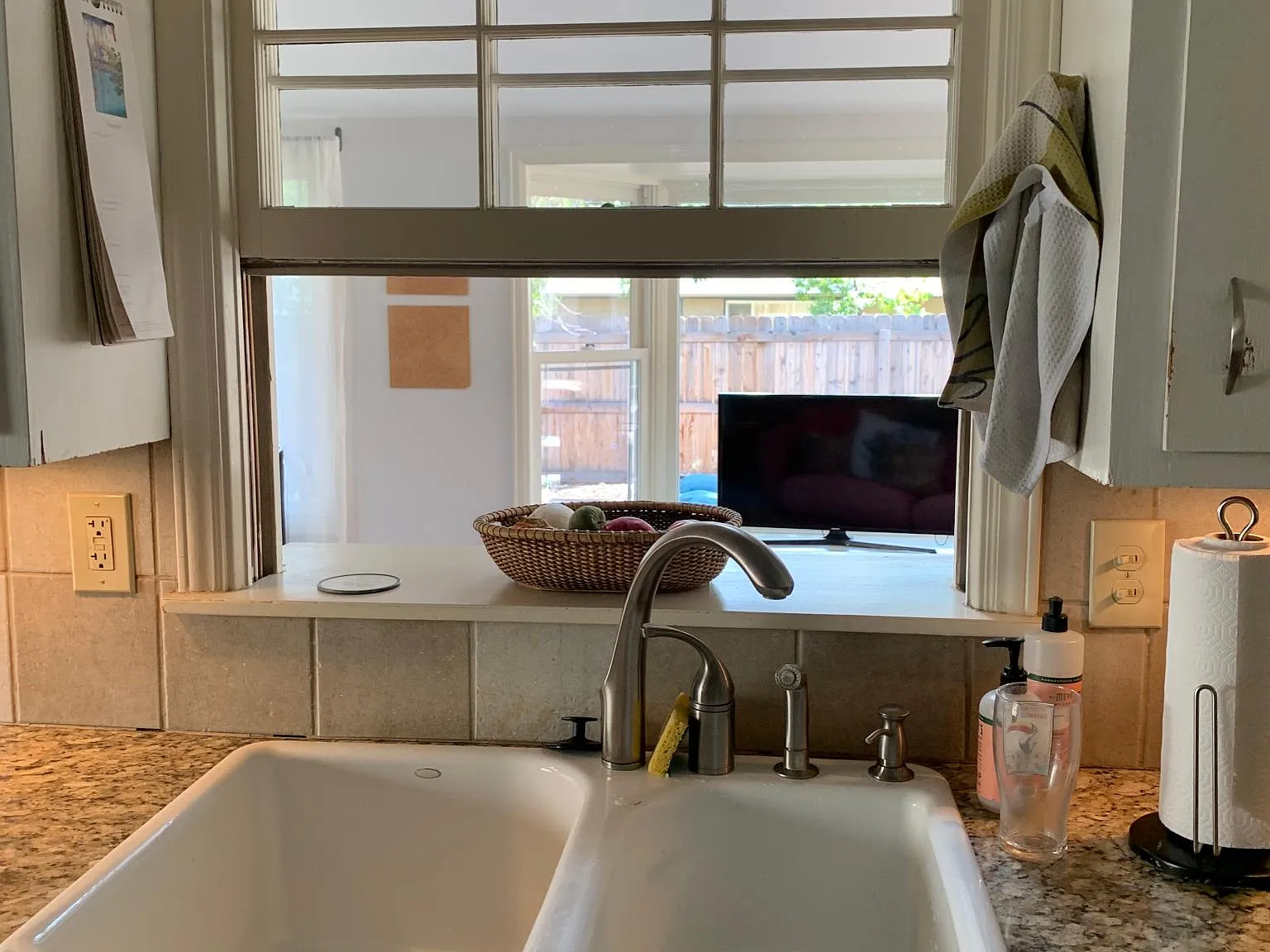 515 Three Eagles St — Photo 4