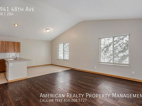 5th image of 7941 48th Ave