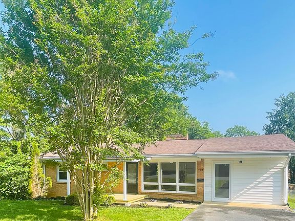 2nd image of 1312 Lynnwood Dr