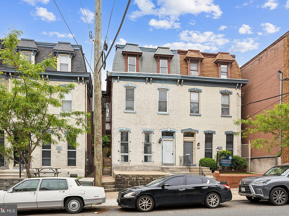 1st image of 204 S 41st St