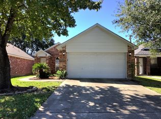 18207 Beaverdell Dr, Tomball, TX 77377