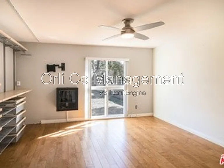 10056 Mason Ave — Photo 6