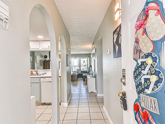 5th image of 7310 Seawall Blvd APT 409