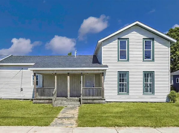 52 Liberty St, North East, PA 16428