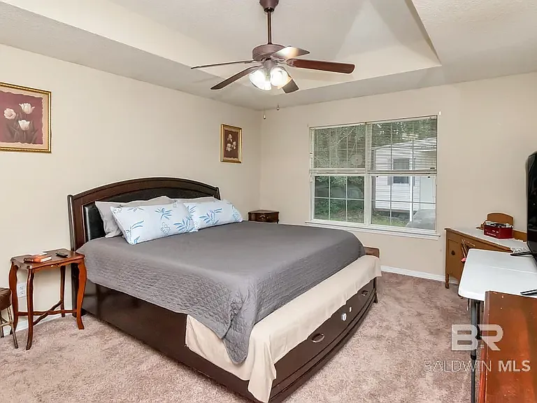 8816 Spring Grv N — Photo 10