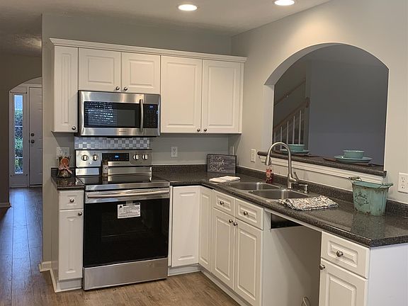 5th image of 5833 Saint Charles Pl
