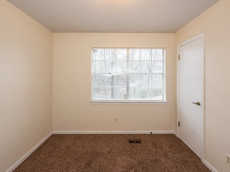5172 Oak Haven Cir — Photo 24