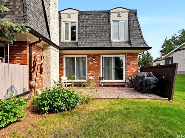 1142 Gryphons WALK, Regina, SK S4S 6X1