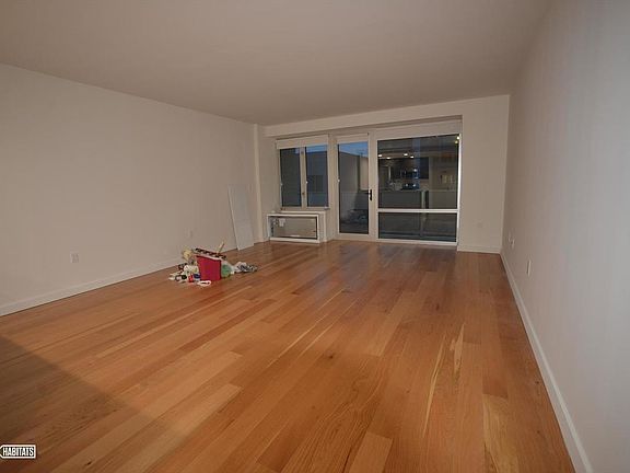 3rd image of 4129 24th St APT 10F