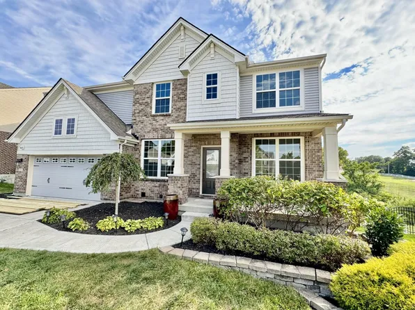2300 Daybloom Ct, Hebron, KY 41048