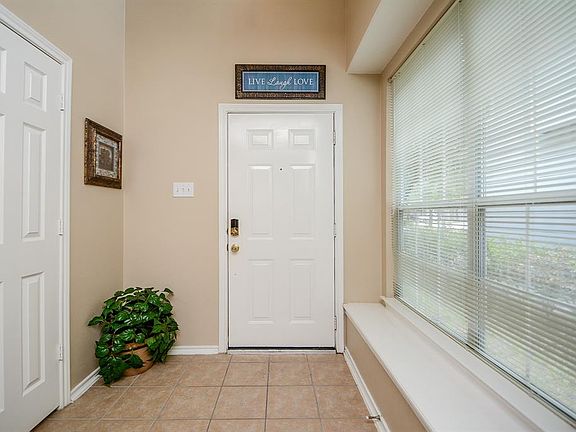 5th image of 2811 Loganberry Park Ln