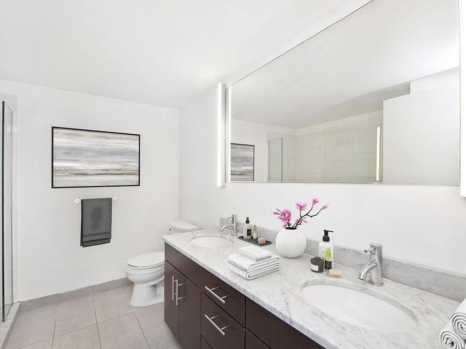 1st image of 424 Bedford Ave APT 11D