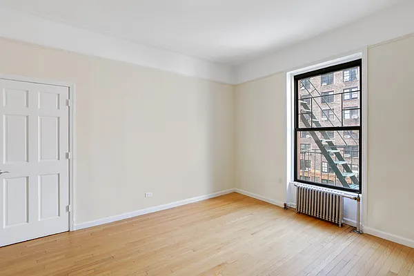 Rented by Cooper & Cooper Real Estate | media 7