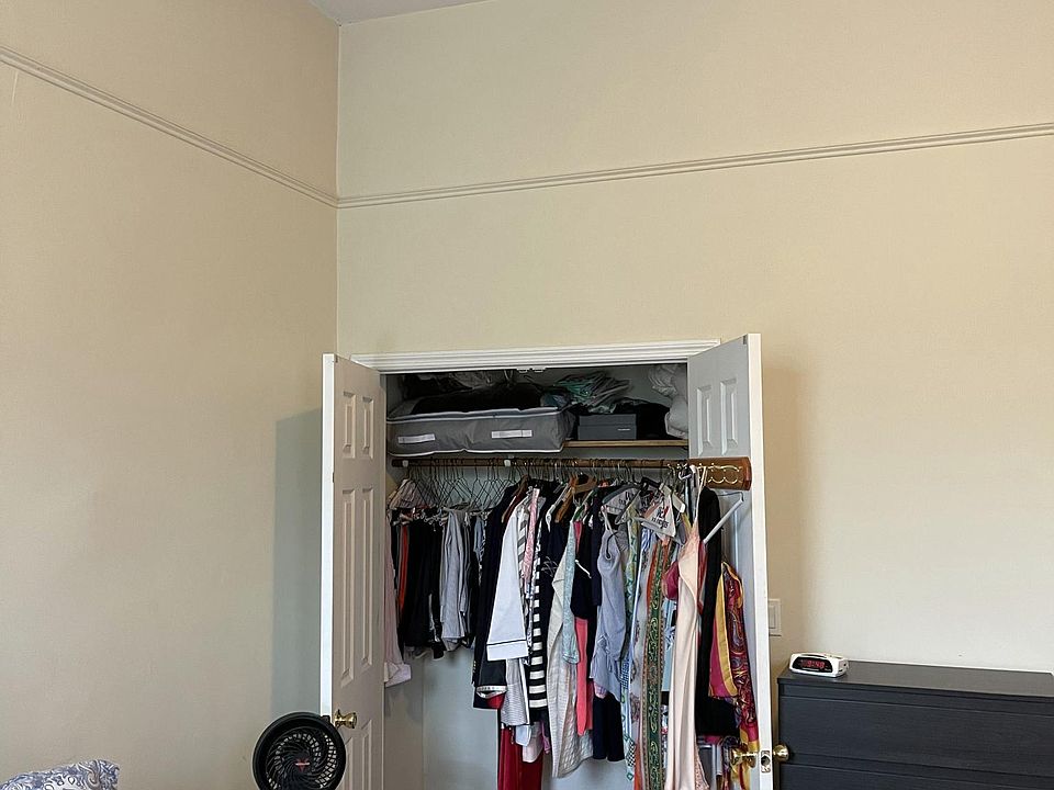 2nd image of 510 Main St APT 2