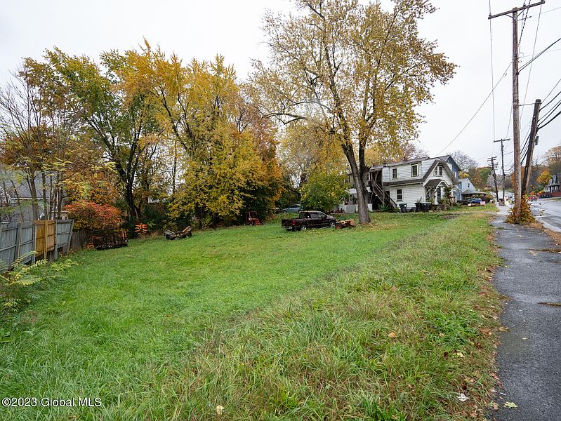 5th image of 19 Northern Drive
