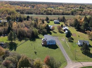15 Ida Rd, Dundas, NB E4R4M6