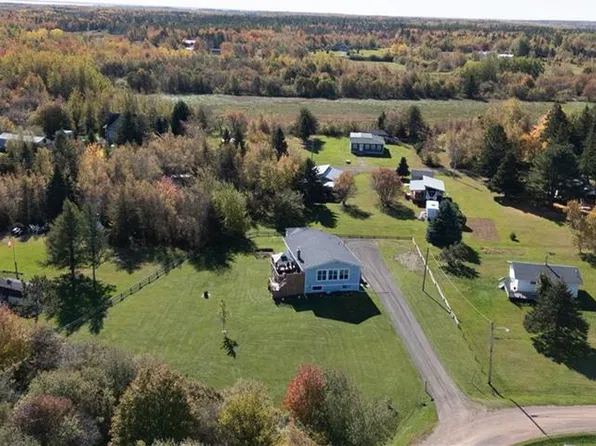 15 Ida Rd, Dundas, NB E4R 4M6