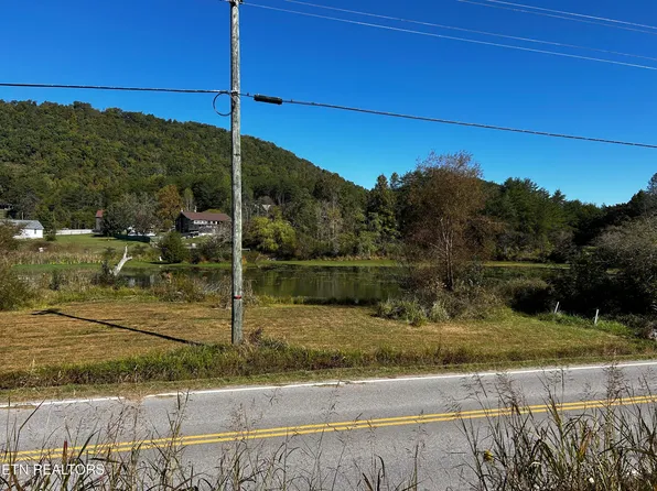 1483 Reagan Valley Rd, Tellico Plains, TN 37385