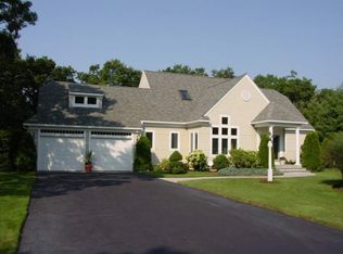 18 Open Space Dr, Sandwich, MA 02563