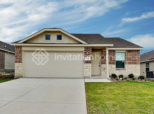 320 Pueblo Bonito Trl, Haslet, TX 76052