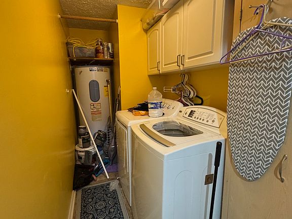 5th image of 7445 Carver Rd