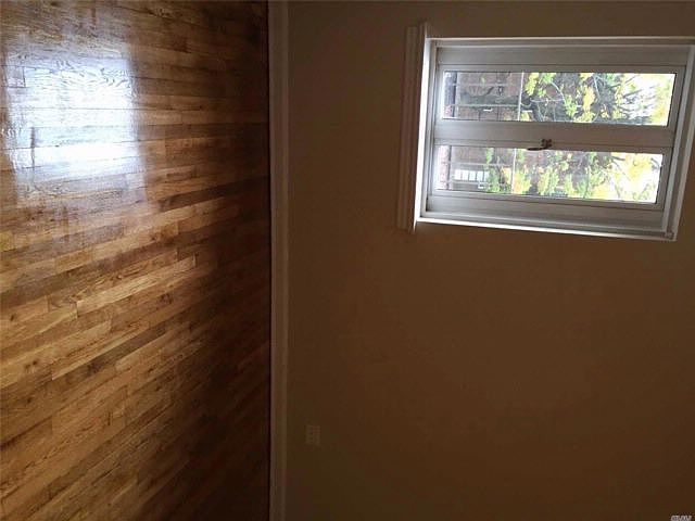 2nd image of 22129 90th Ave APT 3B