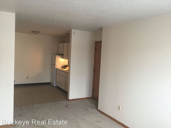 3rd image of 1400 King Ave #20