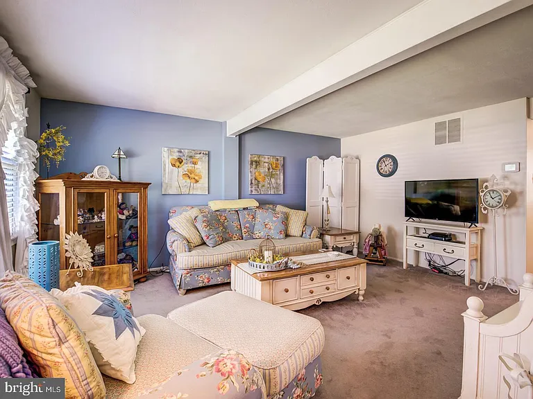 12390 Boncrest Dr — Photo 3