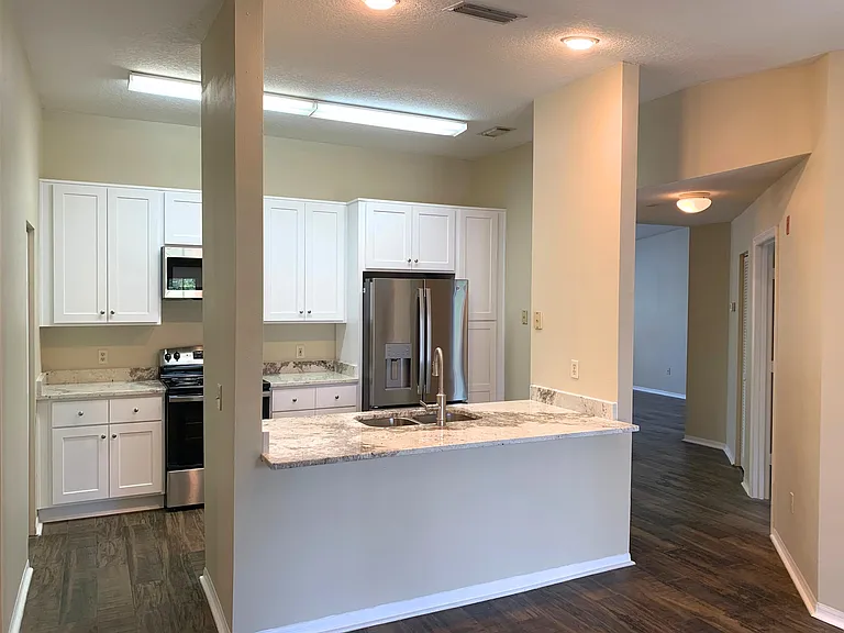 19207 Harbour Vista Cir — Photo 7