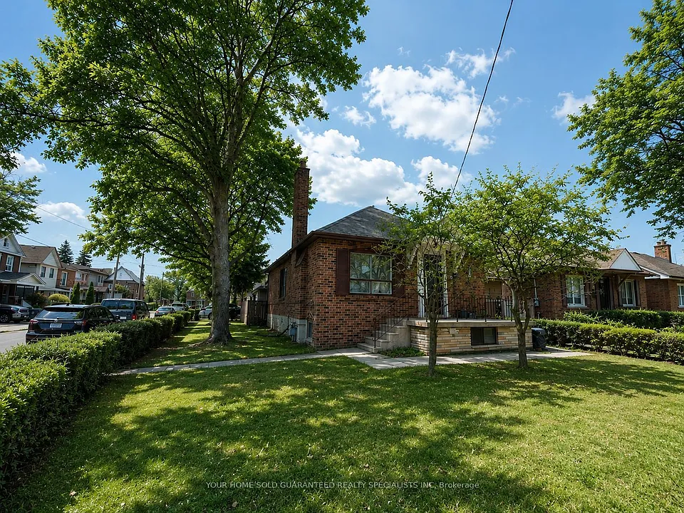 81 Rockcliffe Blvd #BASEMENT
