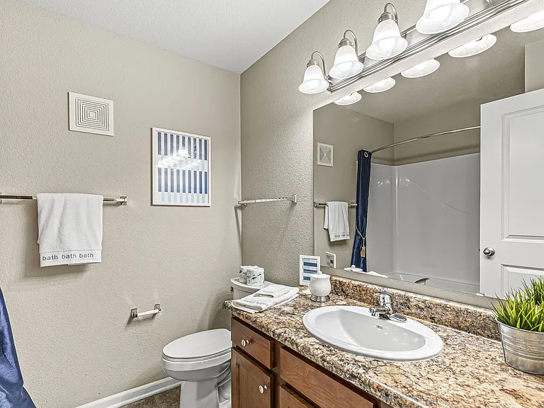 Arborwood Apartments — Photo 39