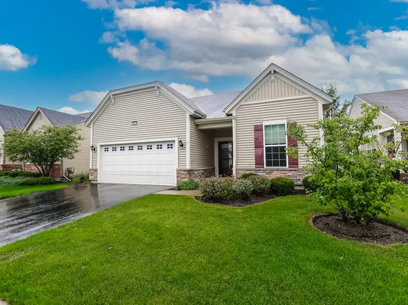 861 Fairmont Rd, Hampshire, IL 60140