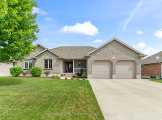 408 4th St S, Hanover, ON N4N 3V1