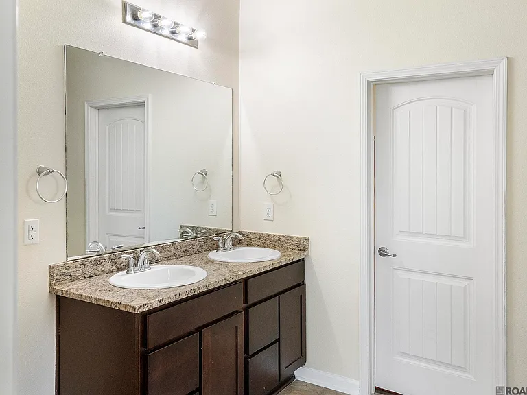 39363 Legacy Lake Dr — Photo 21